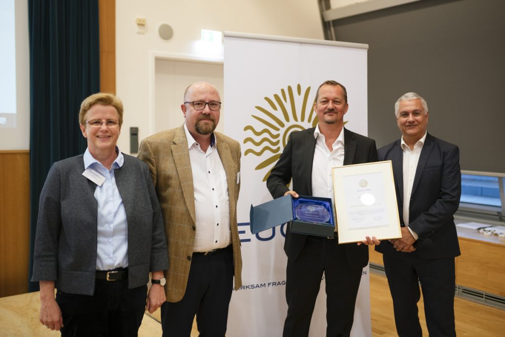 EUCUSA Award Verleihung an Jan Binsmaier (THQ Nordic - EMBRACER) für excellente Kundenorientierung